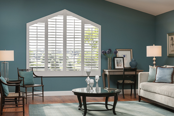 Indoor composite shutters in tidy Scottsdale AZ and Boerne TX living space
